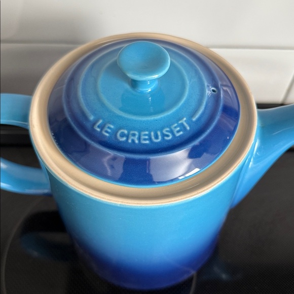 NWT Le Creuset 1.3 L Grand Teapot Azure Blue - Picture 2 of 6